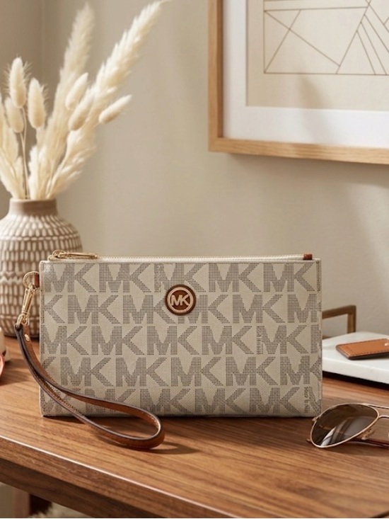 Handbags - Michael Kors Fulton Large Zip Clutch Wristlet Vanilla Signature Excellent Clean